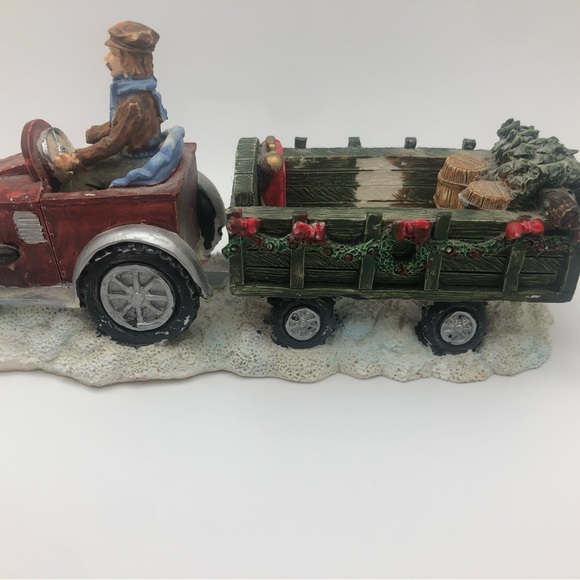 Vintage Christmas Hayride Tractor Figurine | Farm Decor | Removable Driver B37 - Picture 2 of 9